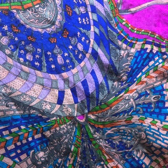 Hermes Scarf/Shawl. ‘Les Domes Celeste’. 100% Silk. Sheer. Made in France. - Picture 13 of 16